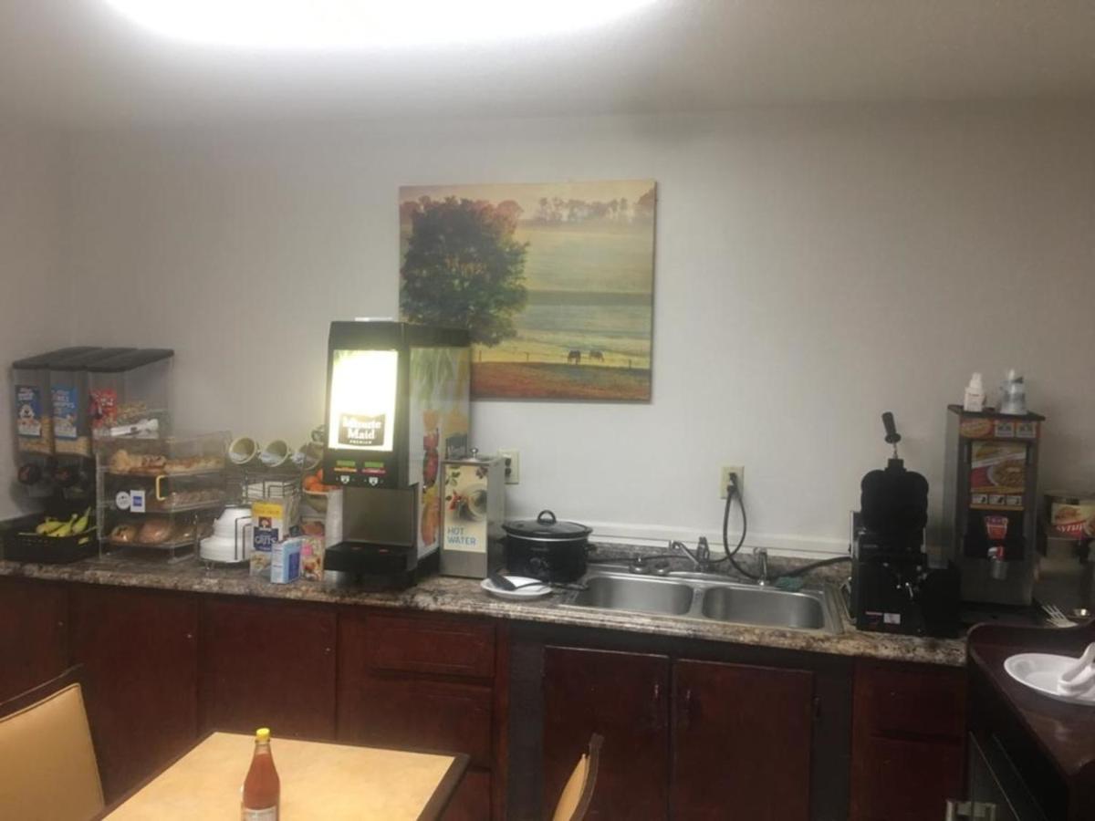 Loyalty Inn Hawkinsville Eksteriør bilde